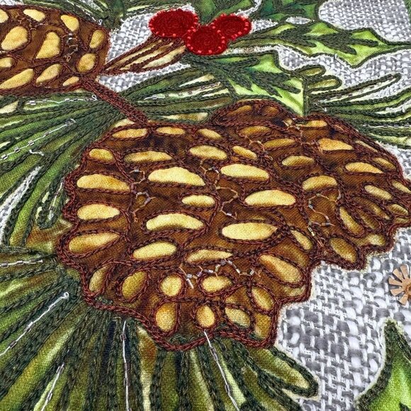 IMPERIAL COLLECTION Holiday Table Runner Pine cones and Holly Cotton Linen 14x68 - Picture 11 of 14